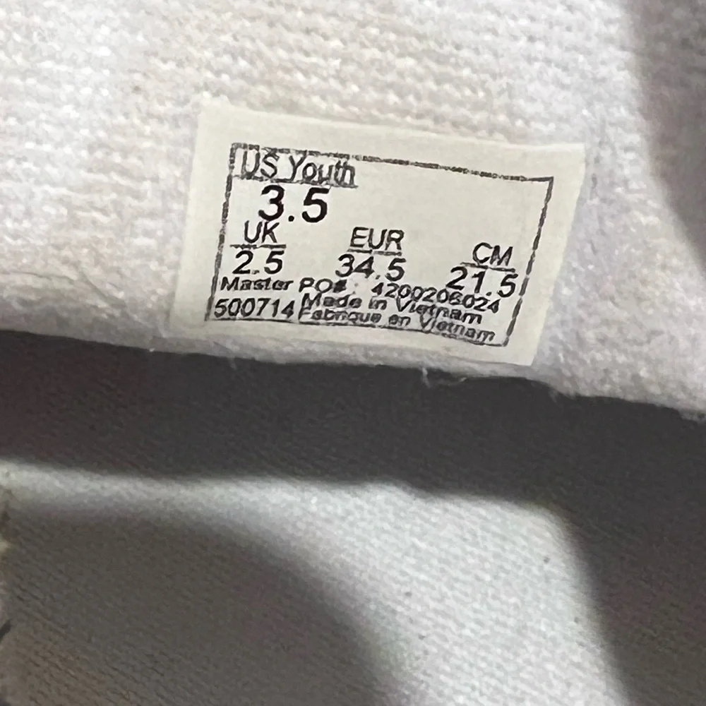 VANS - Picture 5 of 5